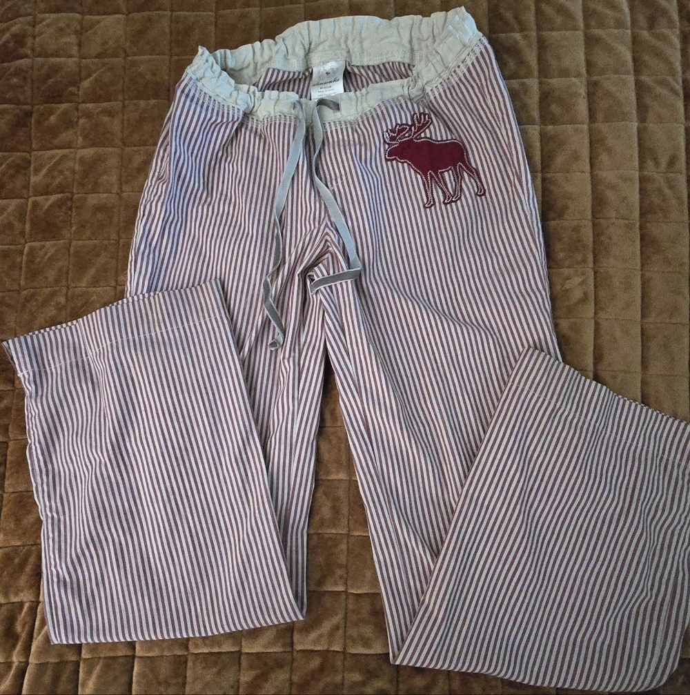 Abercrombie & Fitch Kids Red Stripe Lounge Pajama Pants Moose Logo | Size M